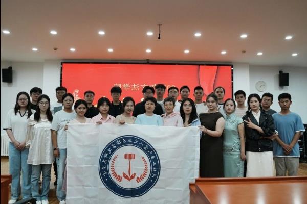 微信图片_2025-11-12_113451_710_副本.jpg